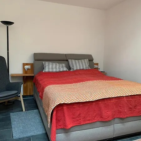 8 Bed & Breakfast Offenbach am Main